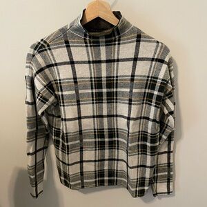 NWOT Tahari Plaid Mockneck SIZE SMALL